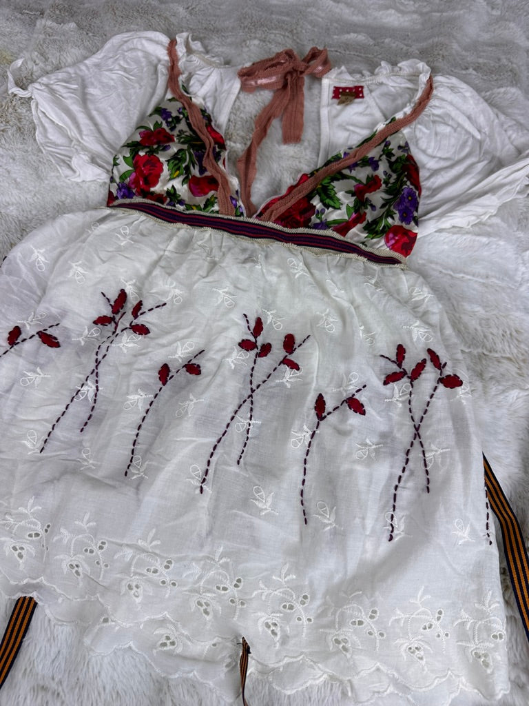 Free People Floral Embroidered Babydoll Blouse - Small