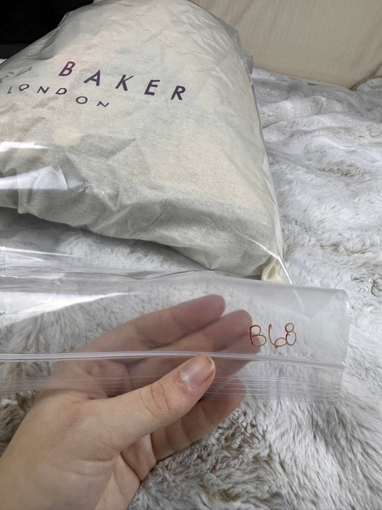 Ted Baker Beige & Black Raffia Loop Handle Satchel Bucket Bag Sold Out Style w Dustbag