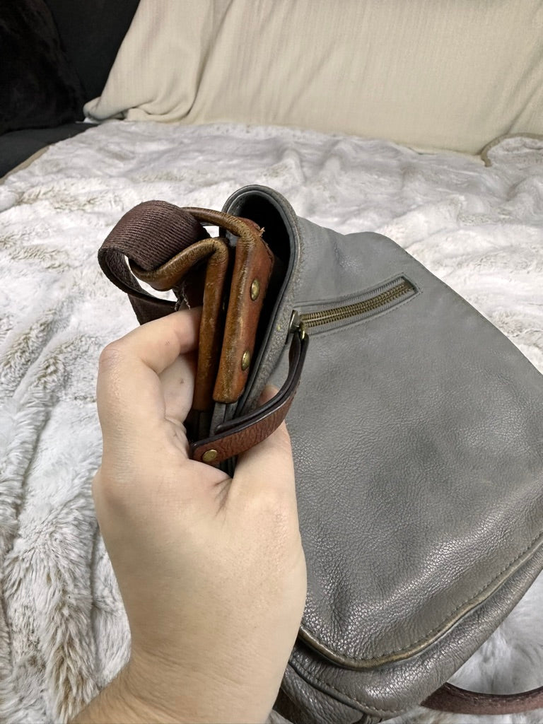 Vintage Inspired Fossil Crossbody Purse Grey & Brown Color