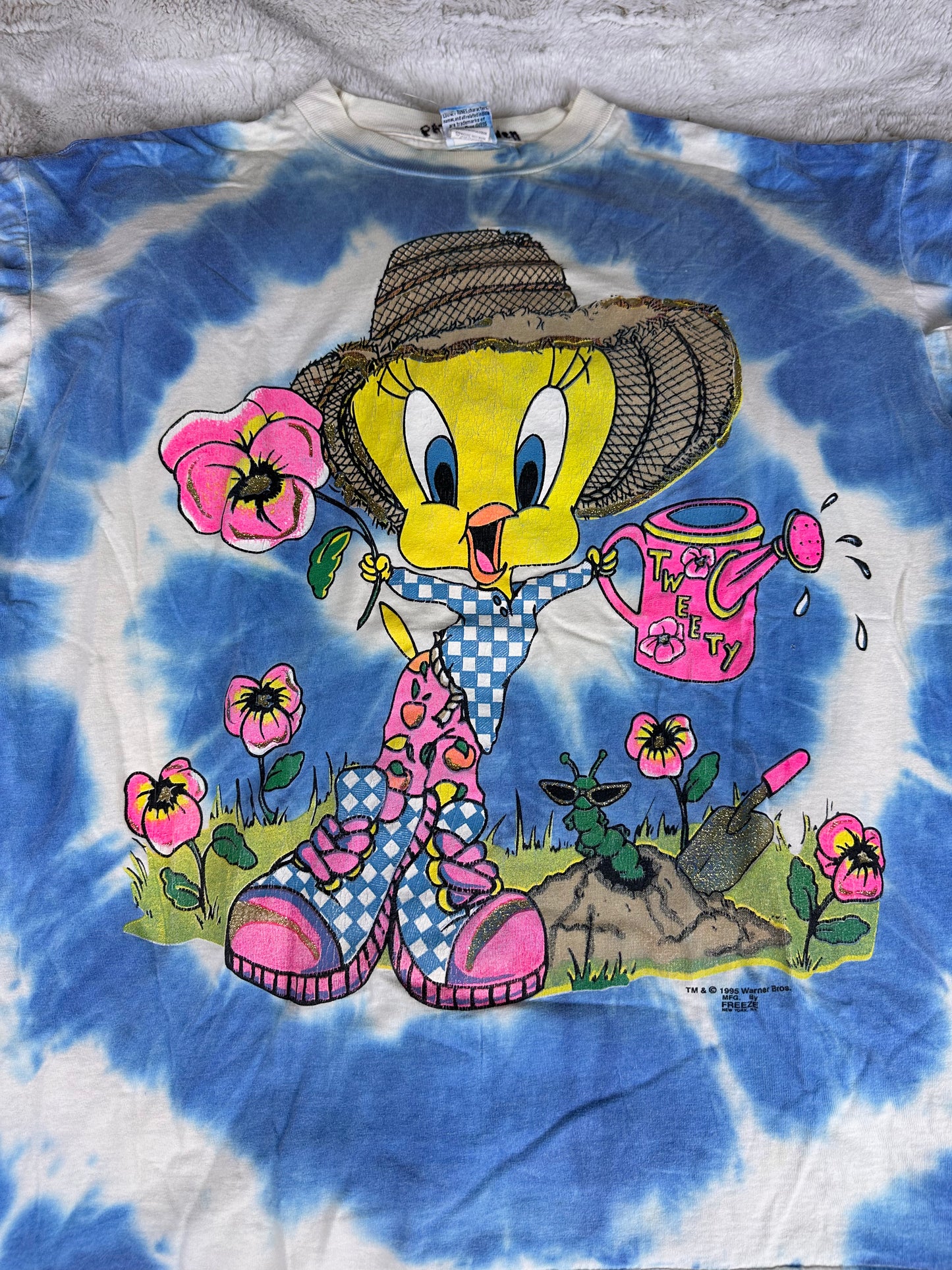 Vintage 90s Tweety Bird Gardening Tie Dye Graphic Tee - XL