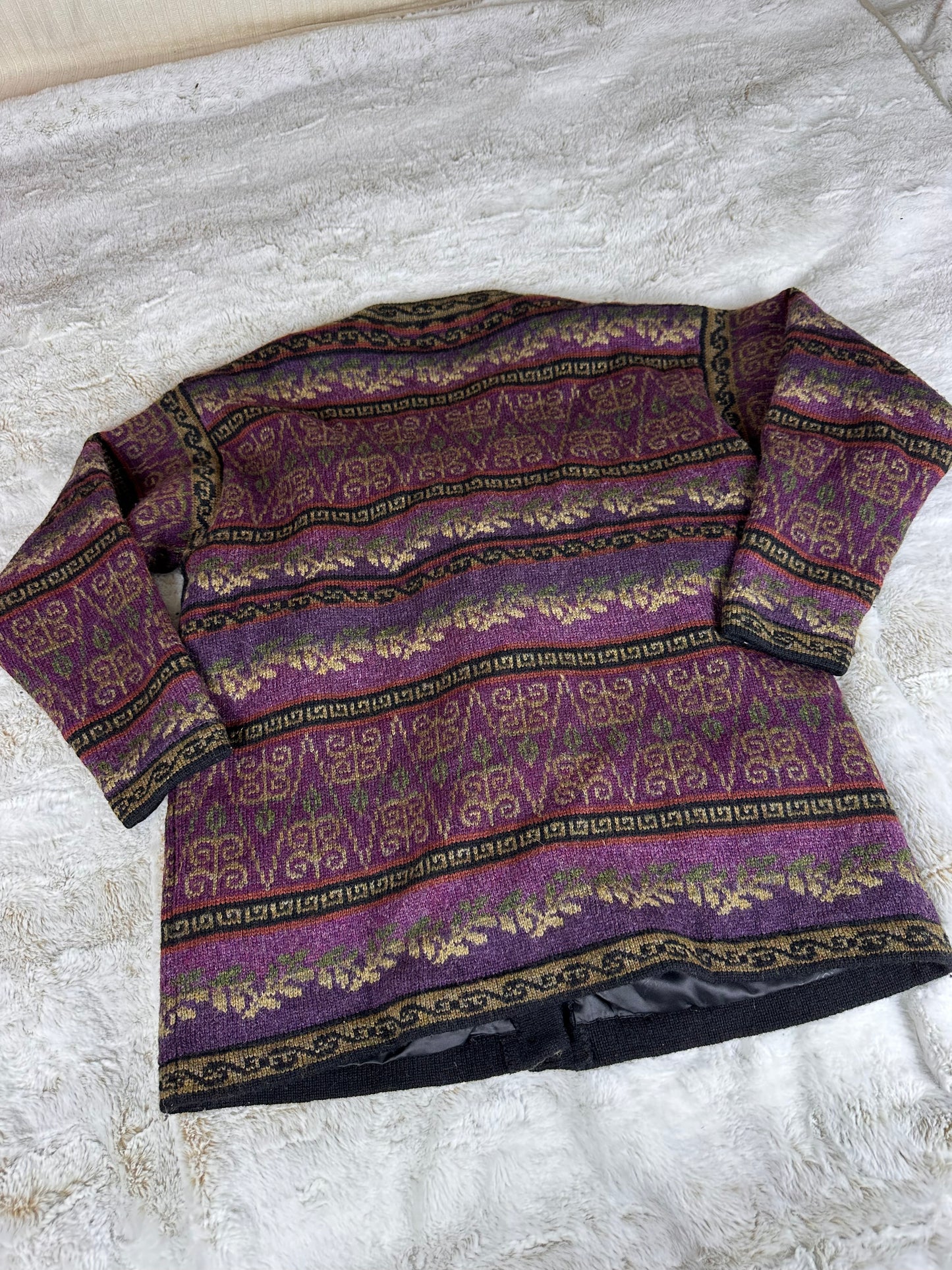 Vintage 1999 Icelandic Design 100% Wool Patterned Button Up Cardigan - XL