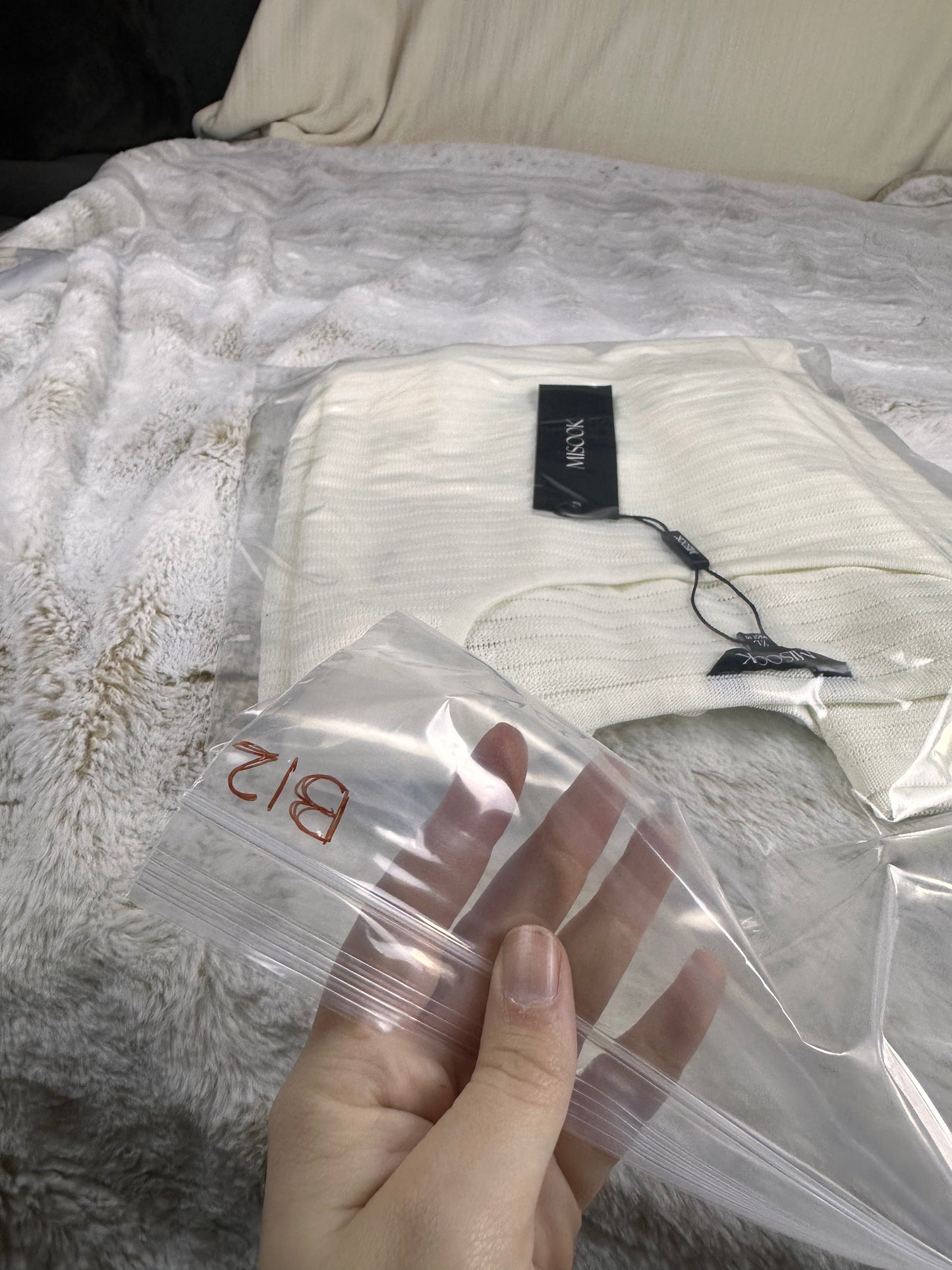 NWT Misook White Knit Tee Wrinkle Free Short Sleeve Top - XL