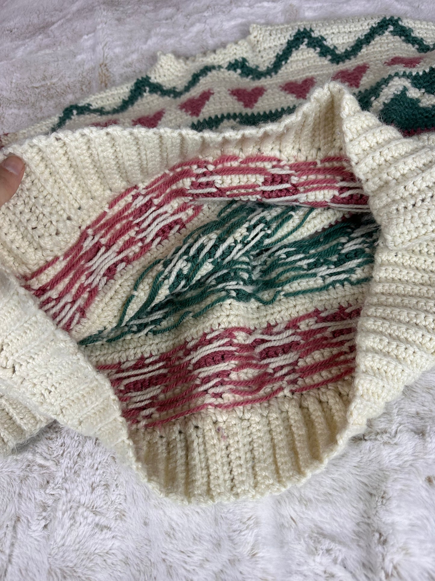 Vintage Handknit Heart Patterned Chunky Knit Sweater - Large