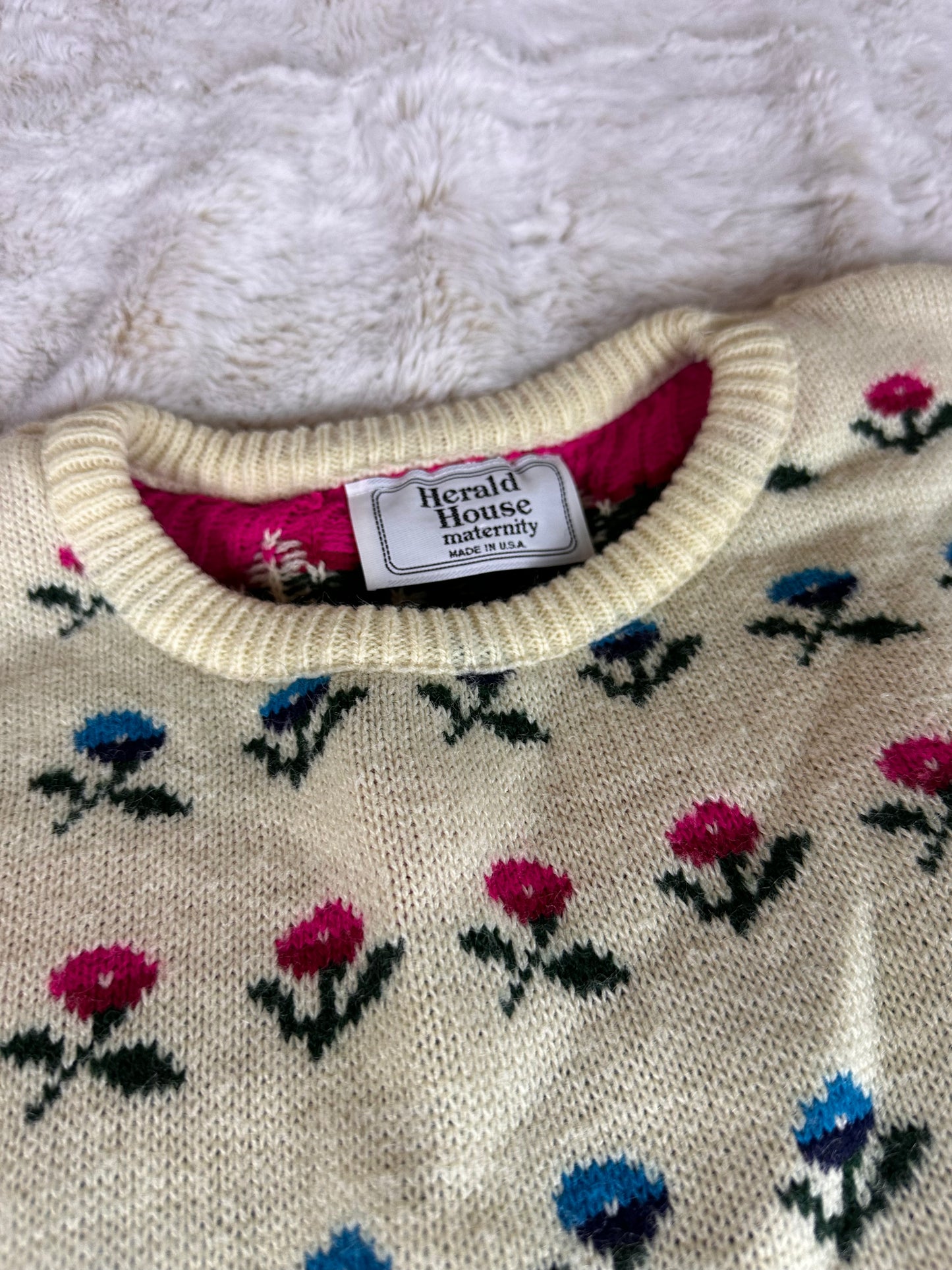 Vintage Herald House Floral Patterned Knit Sweater - Large