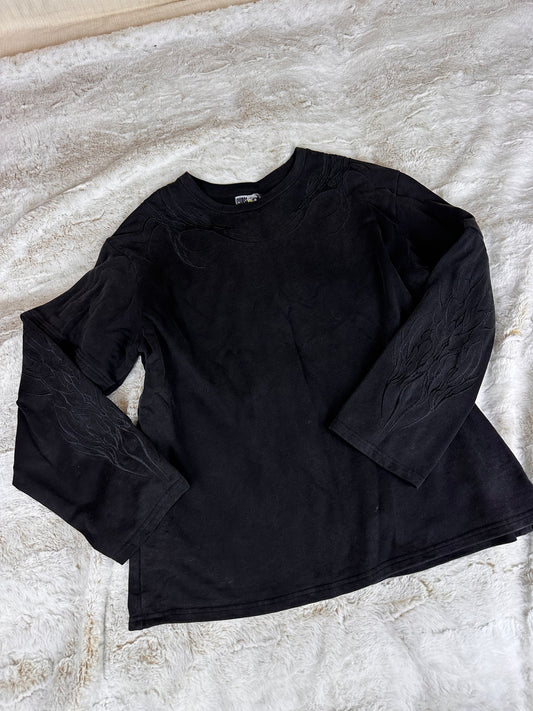 Vintage CURSE Gothic Black Embroidered Flame Crewneck - Large