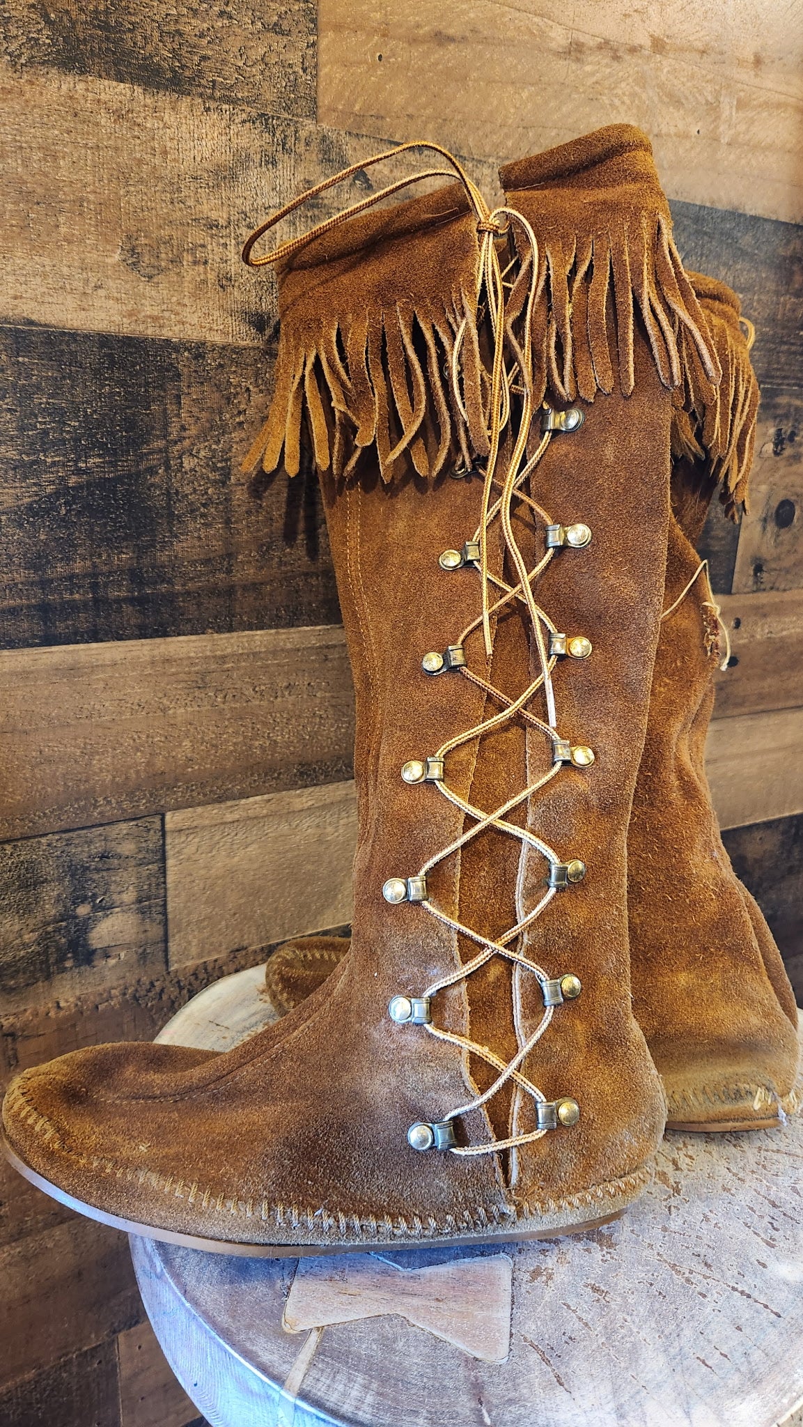 Vintage Minnetonka Womens Moccasins Fringe Suede Leather Tall Lace Up Boots