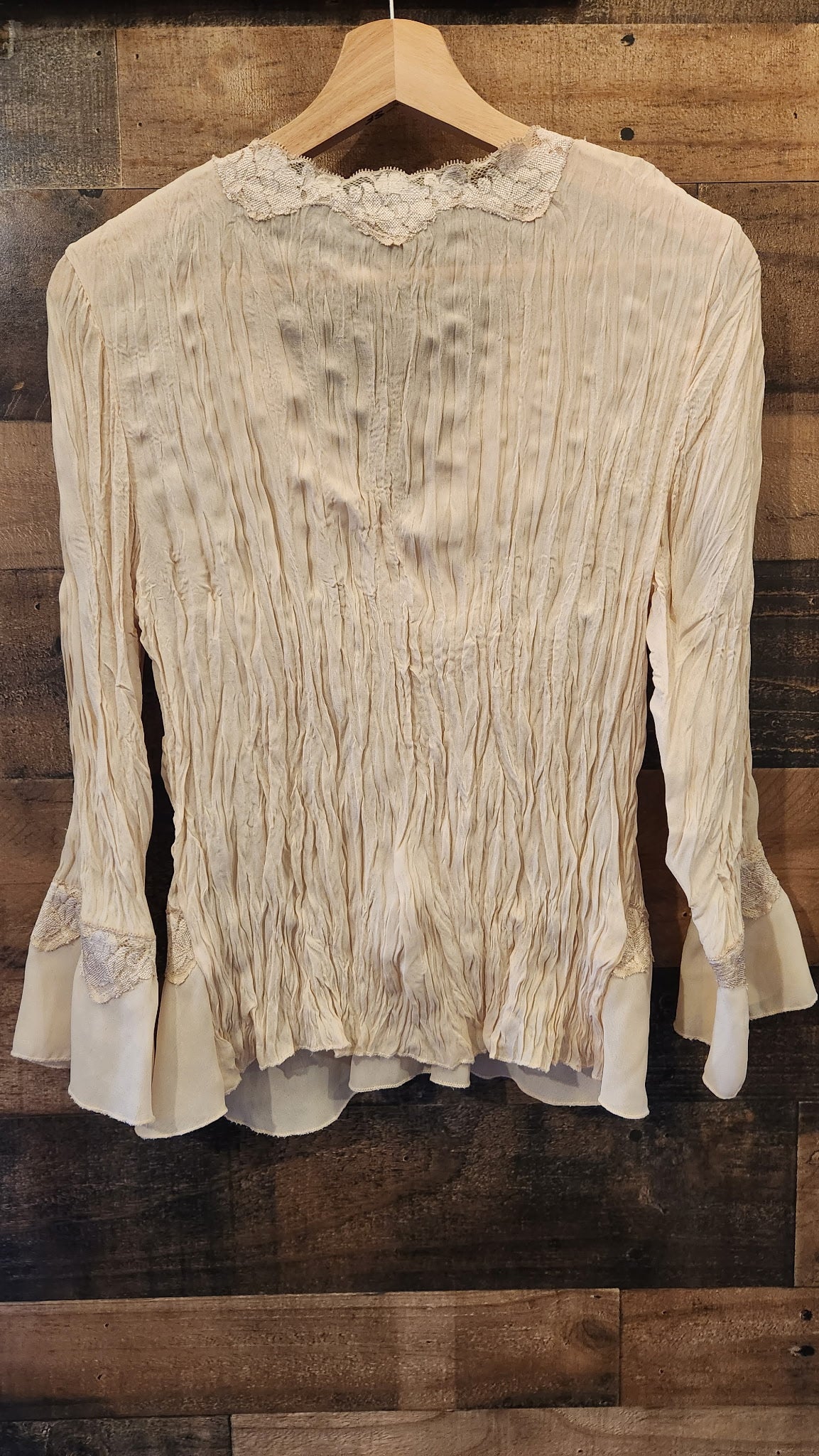 Vintage White Lace Detailed Blouse