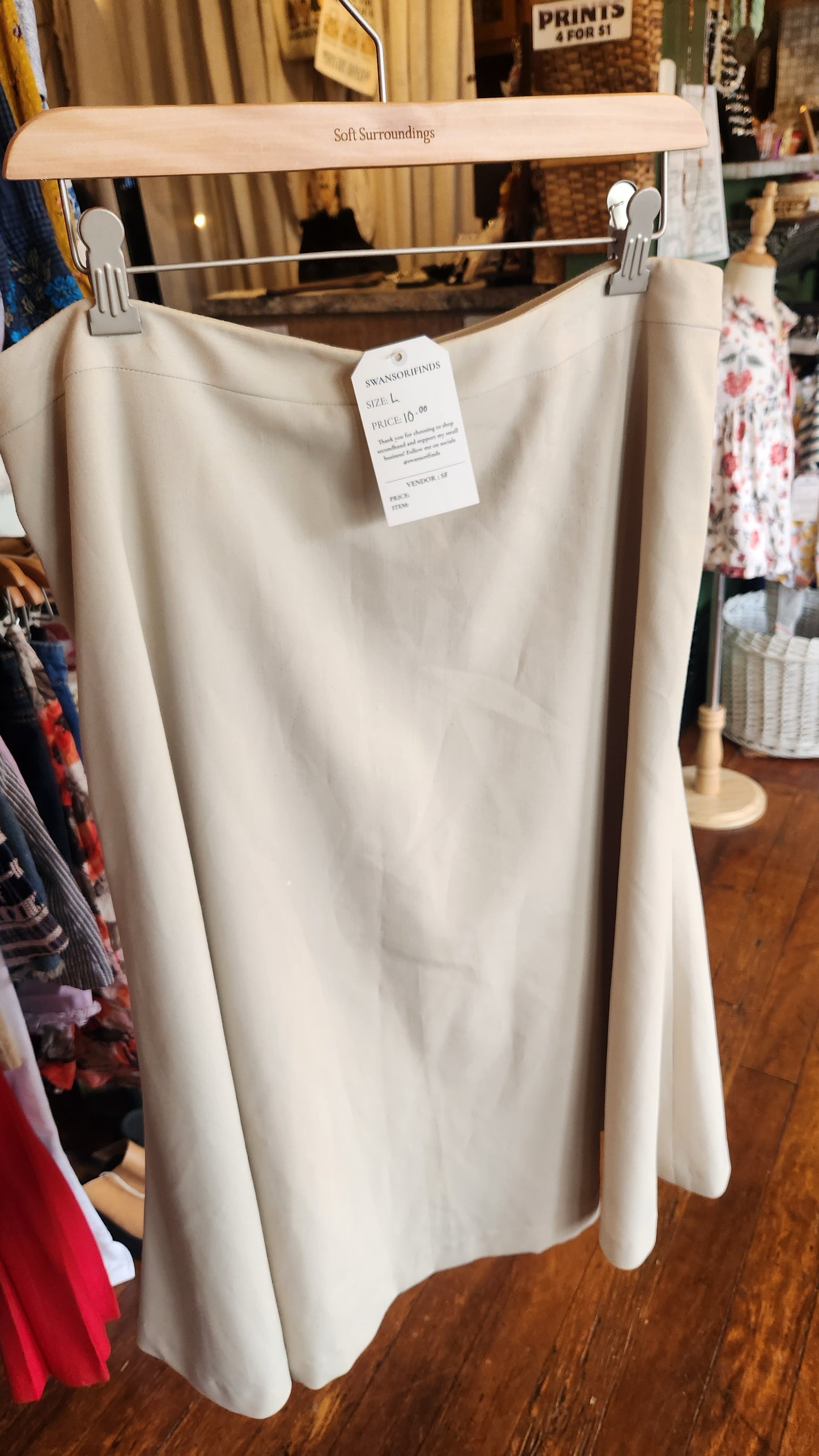 Neutral Knee Length Skirt - Large