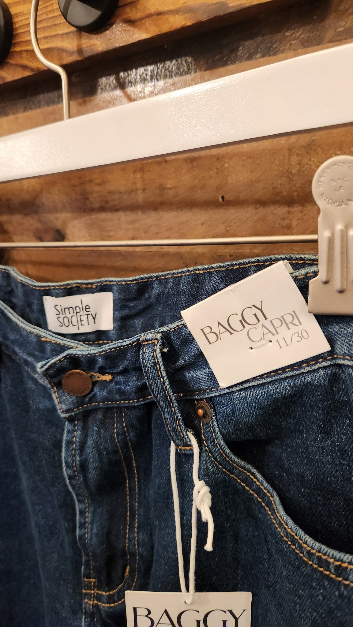 New Baggy Extra Wide Leg Denim Capris - Size 11/30