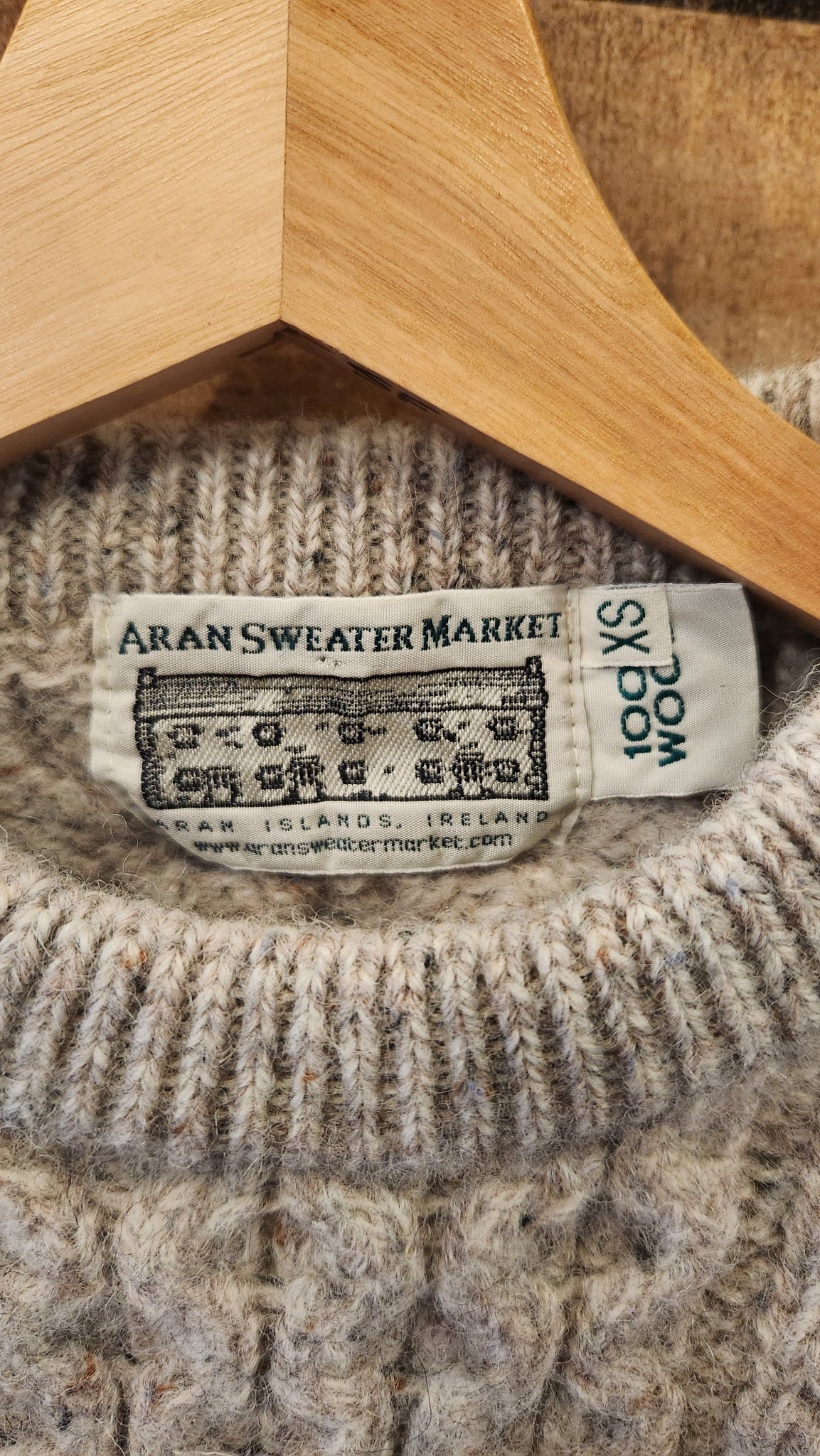 Neutral Chunky Knit 100% Ireland Wool Sweater - XS