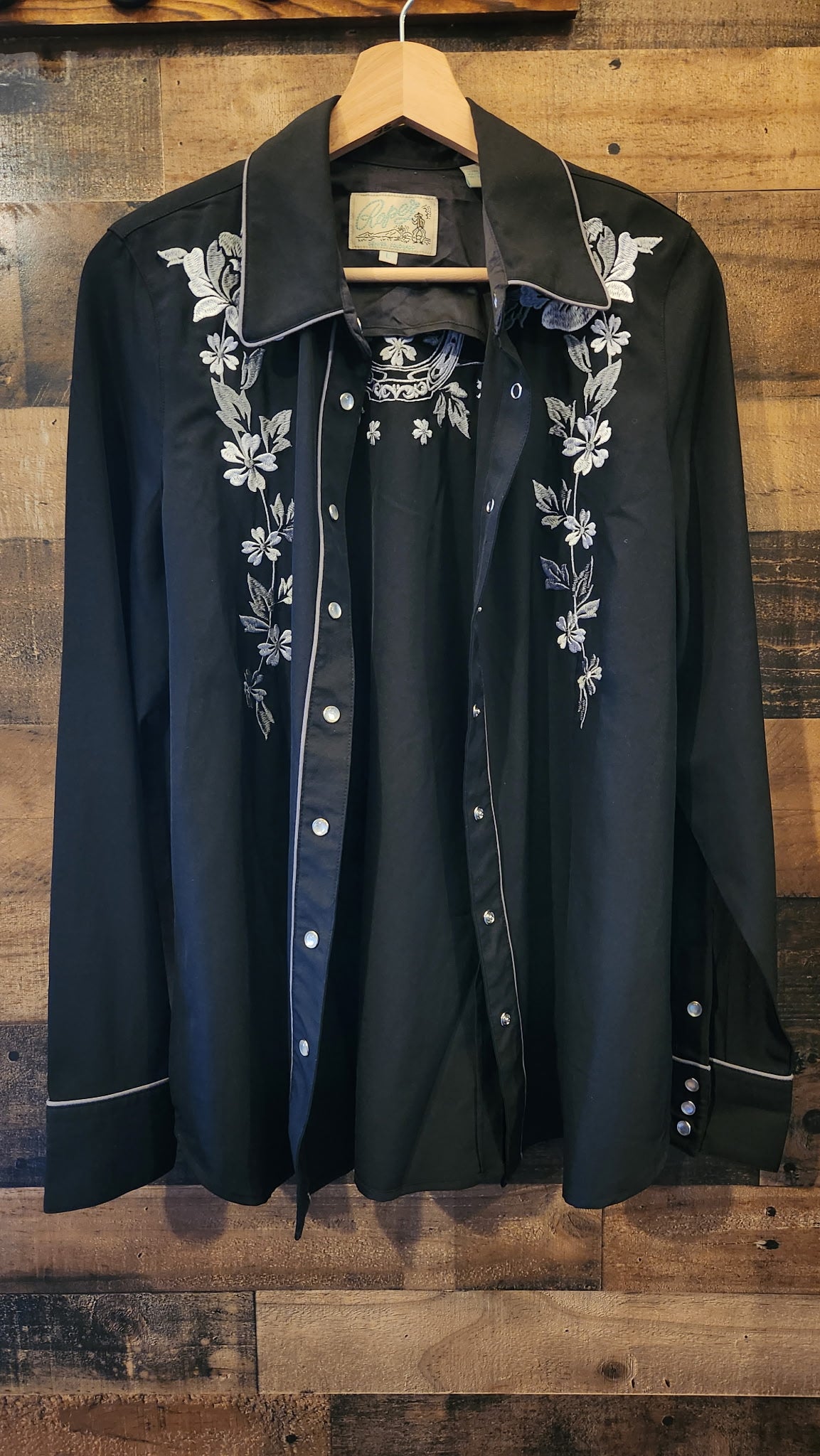 Vintage Roper Pearl Snap Embroidered Blouse - Large