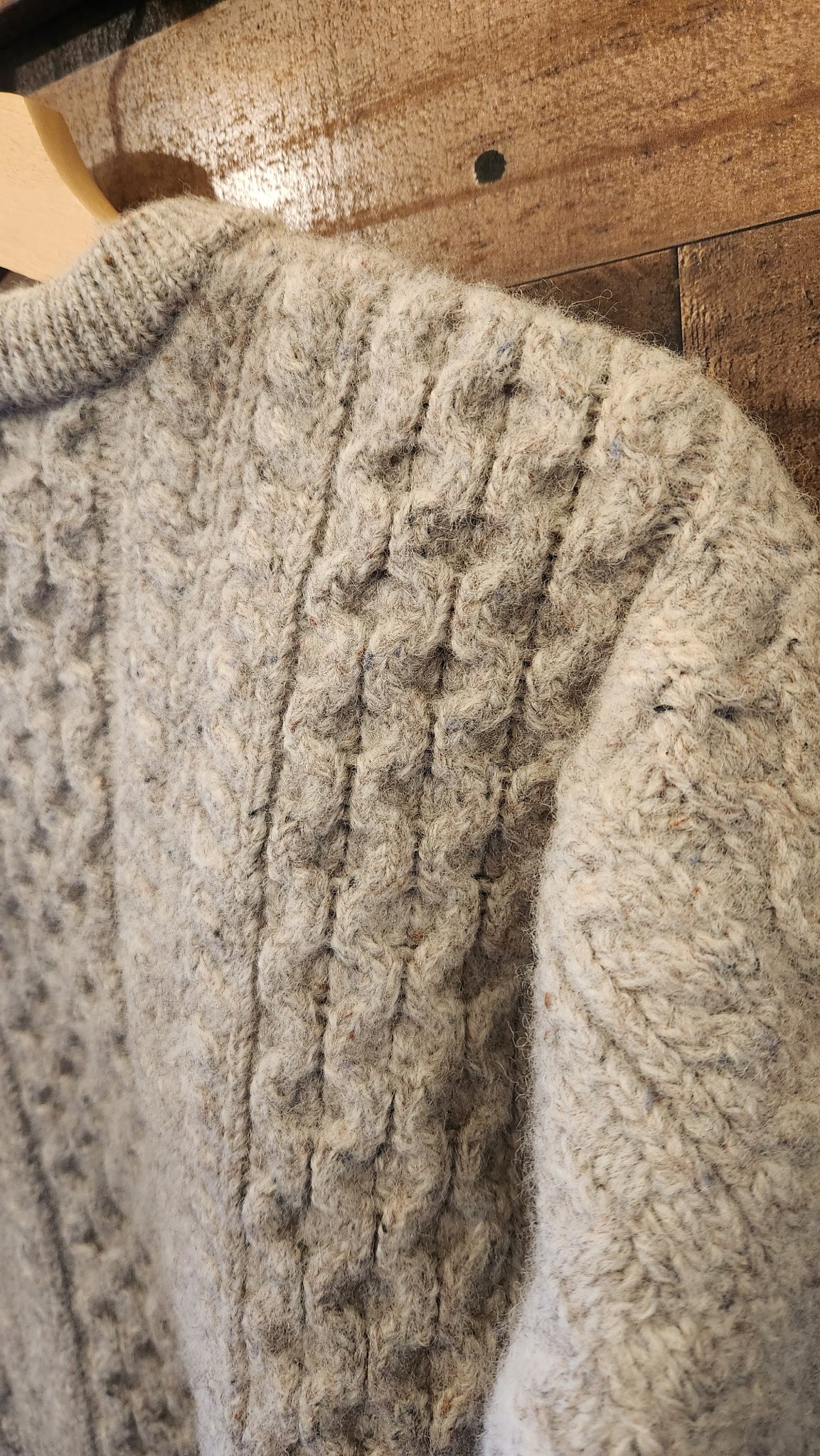 Neutral Chunky Knit 100% Ireland Wool Sweater - XS