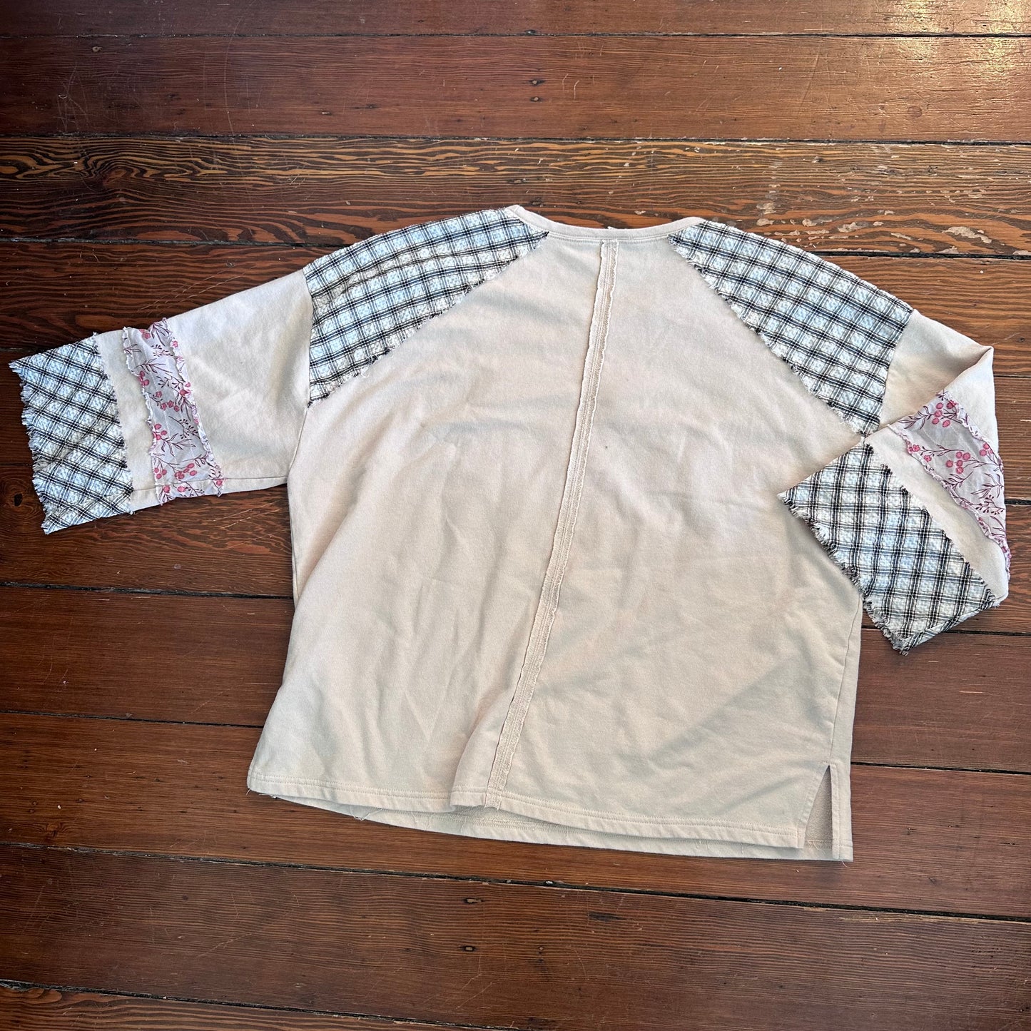 Easel Peace Sign Patchwork Top - Large