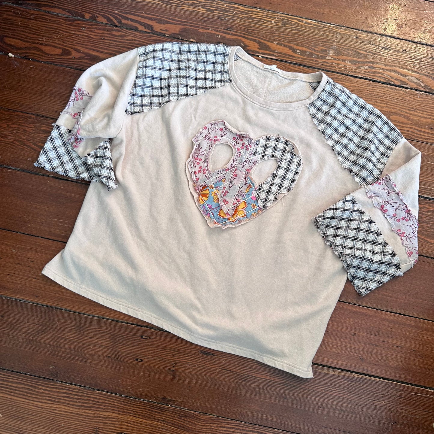 Easel Peace Sign Patchwork Top - Large