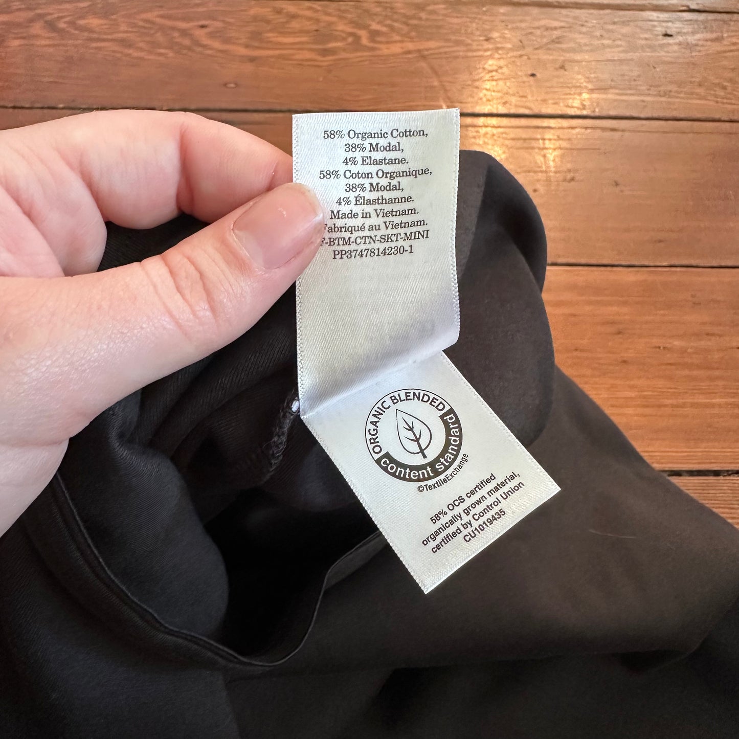 Everlane Black Mini Skirt - Size XL