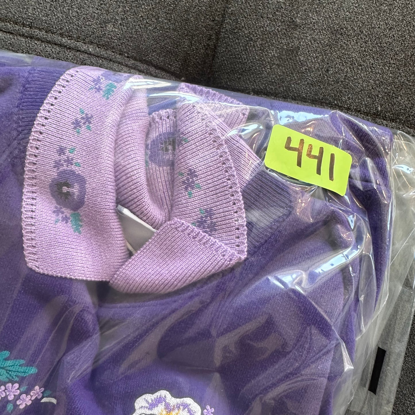 Vintage Grandma Quote Collared Purple Crewneck - Large