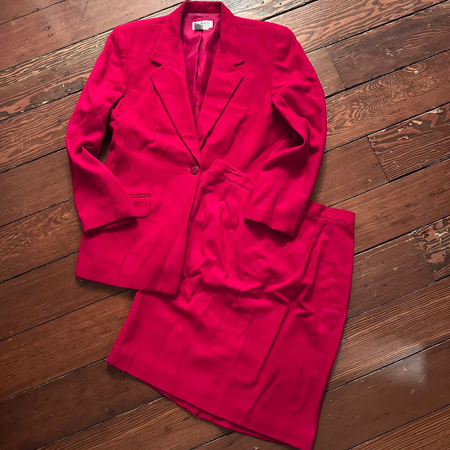 Vintage Talbots Red 100% Wool Blazer & Skirt Set - Large