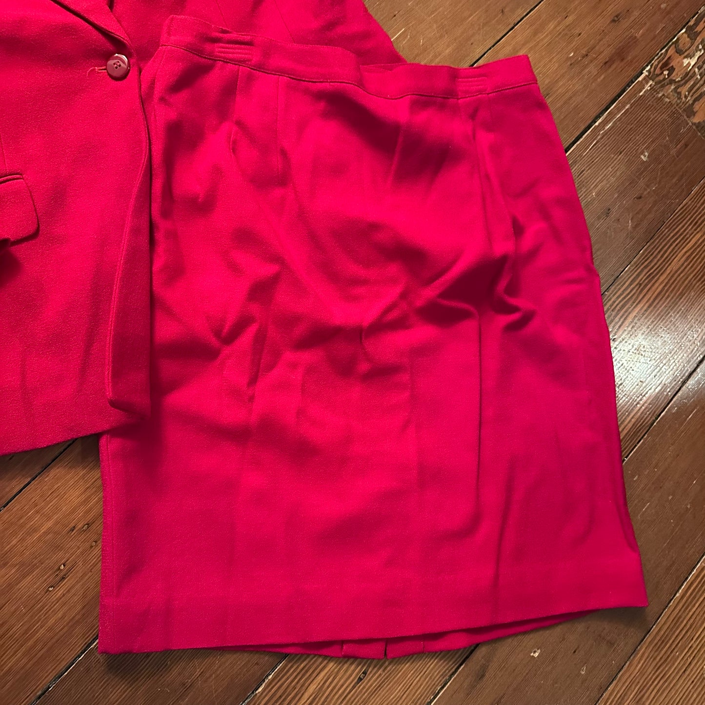 Vintage Talbots Red 100% Wool Blazer & Skirt Set - Large