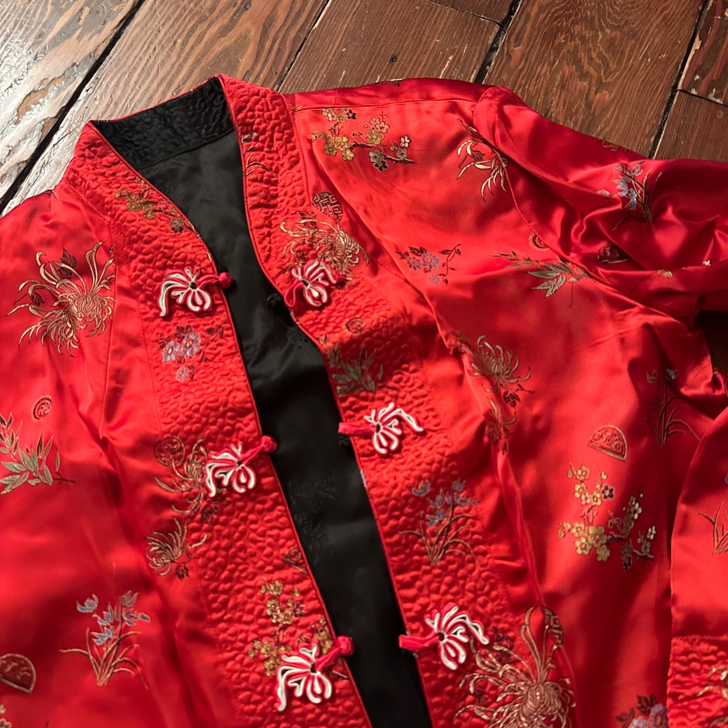 Vintage Reversible Silky Red Chinese Jacket - Size Large