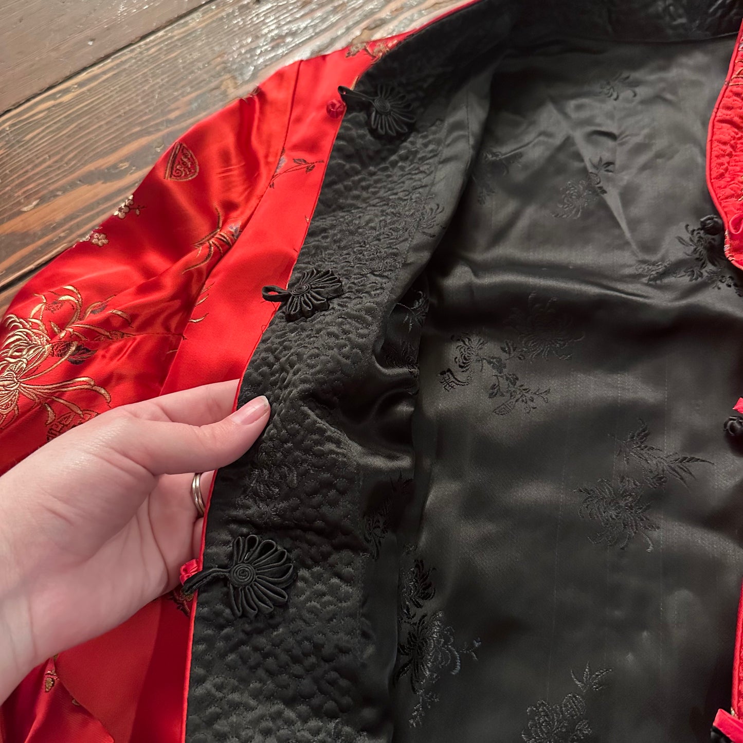 Vintage Reversible Silky Red Chinese Jacket - Size Large