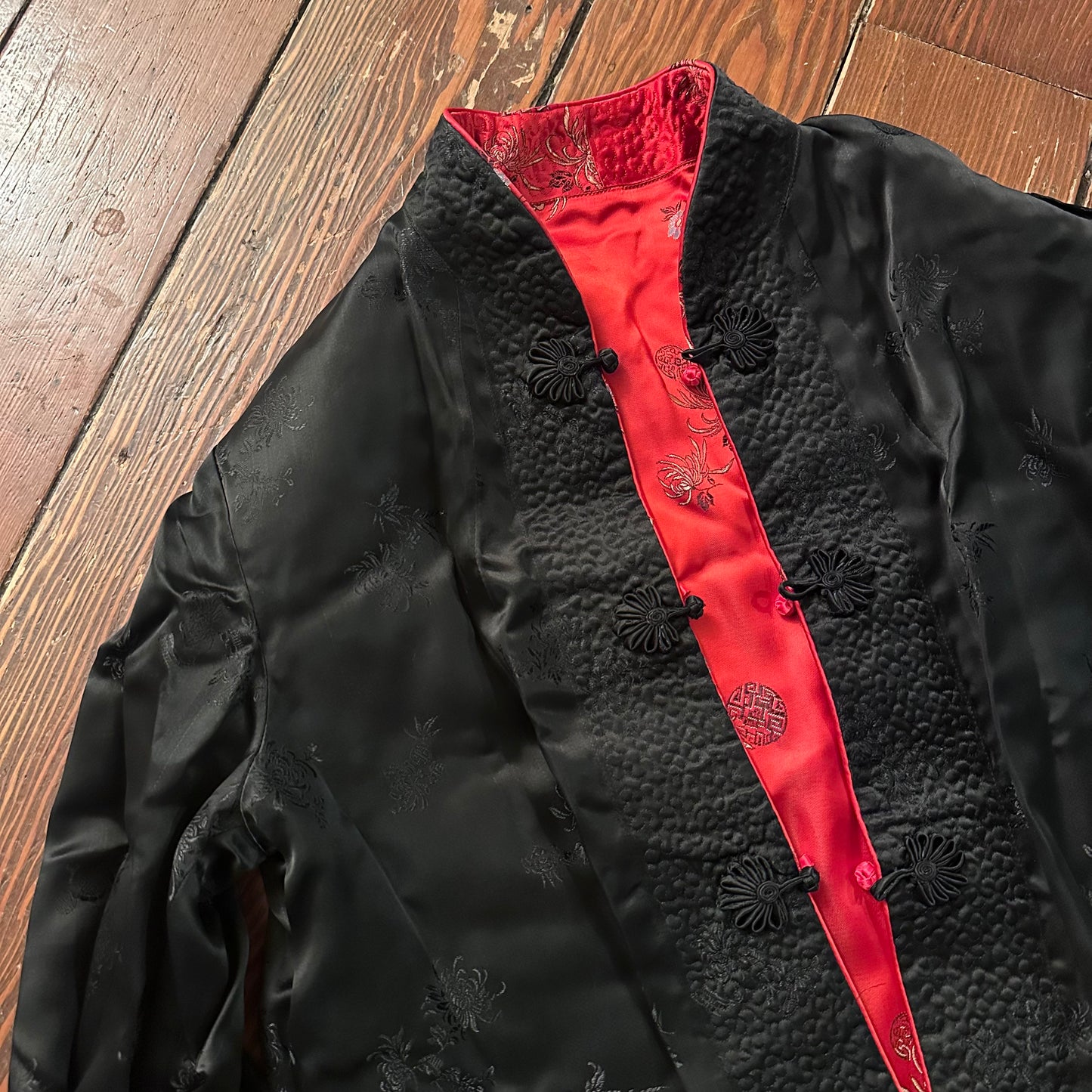 Vintage Reversible Silky Red Chinese Jacket - Size Large