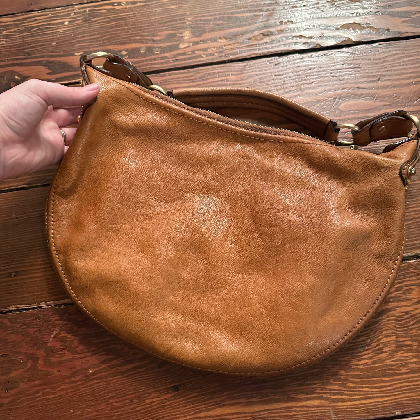 Micheal Kors Leather Purse with Gold Accent Details