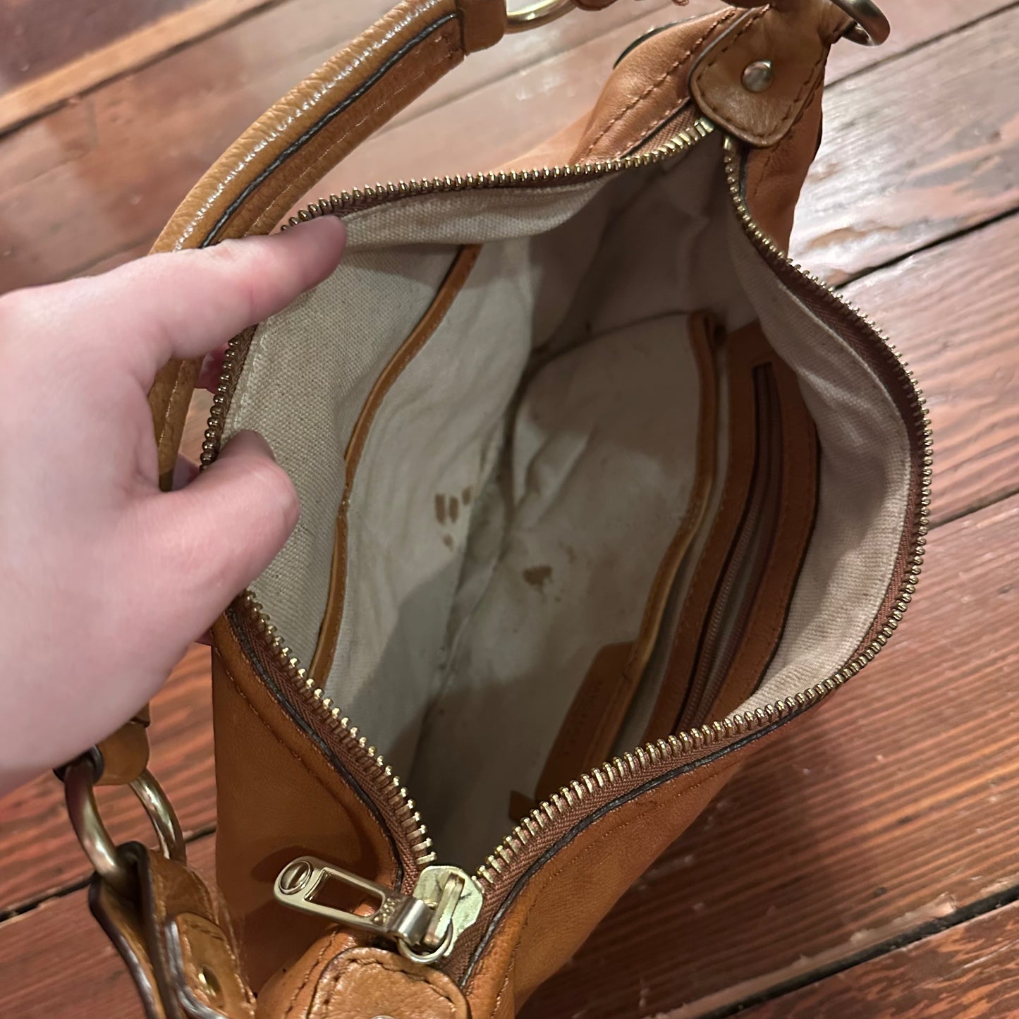 Micheal Kors Leather Purse with Gold Accent Details