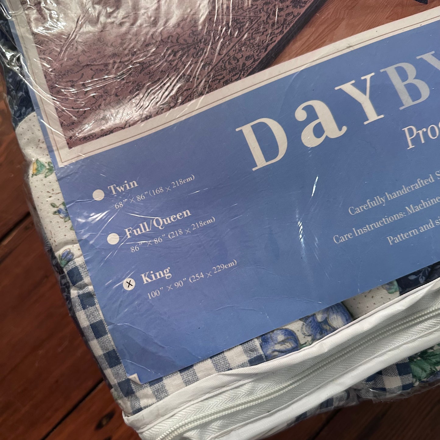 Vintage Day by Day Spring Printed Quilt - King Size
