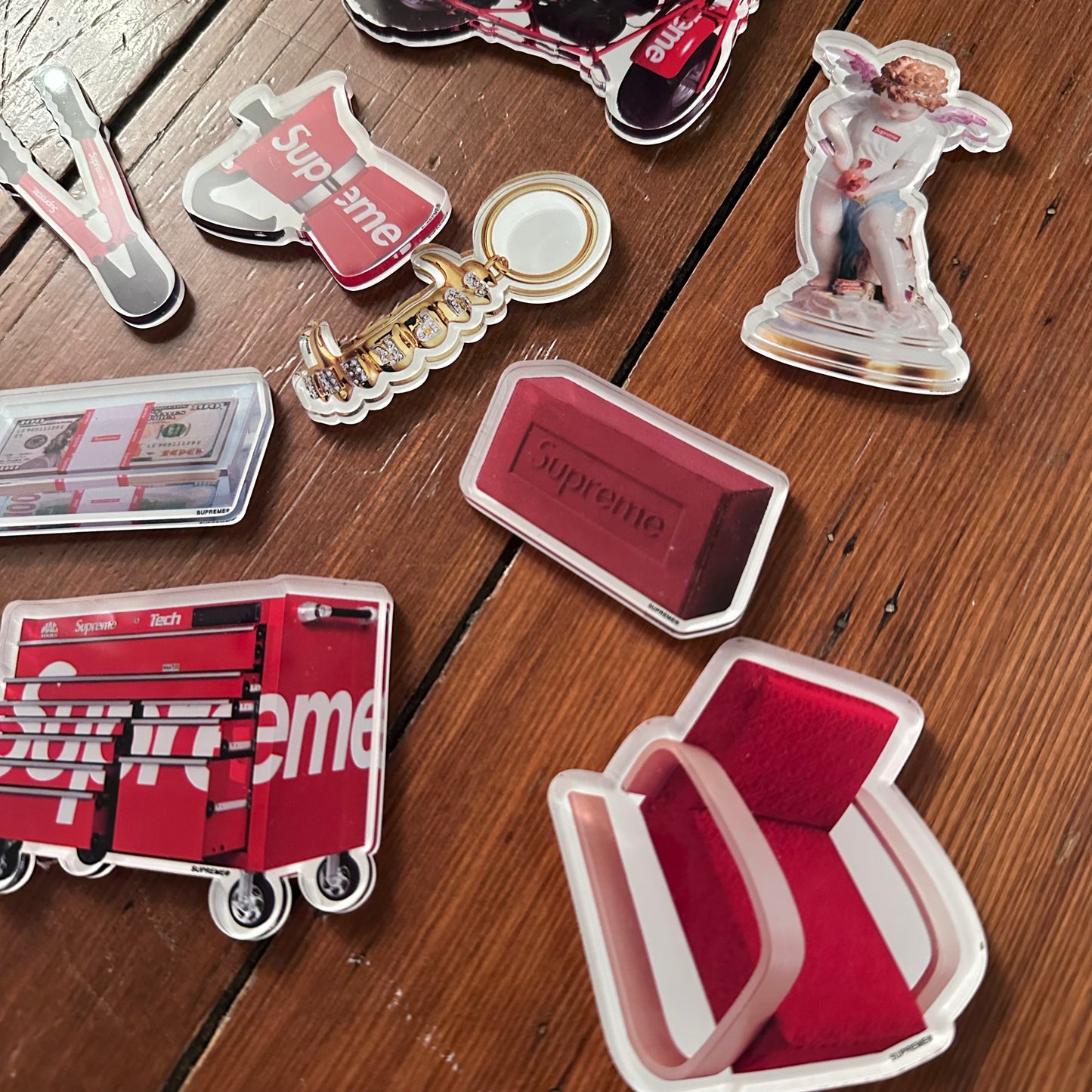 SUPREME Red Magnet 9 Piece Set