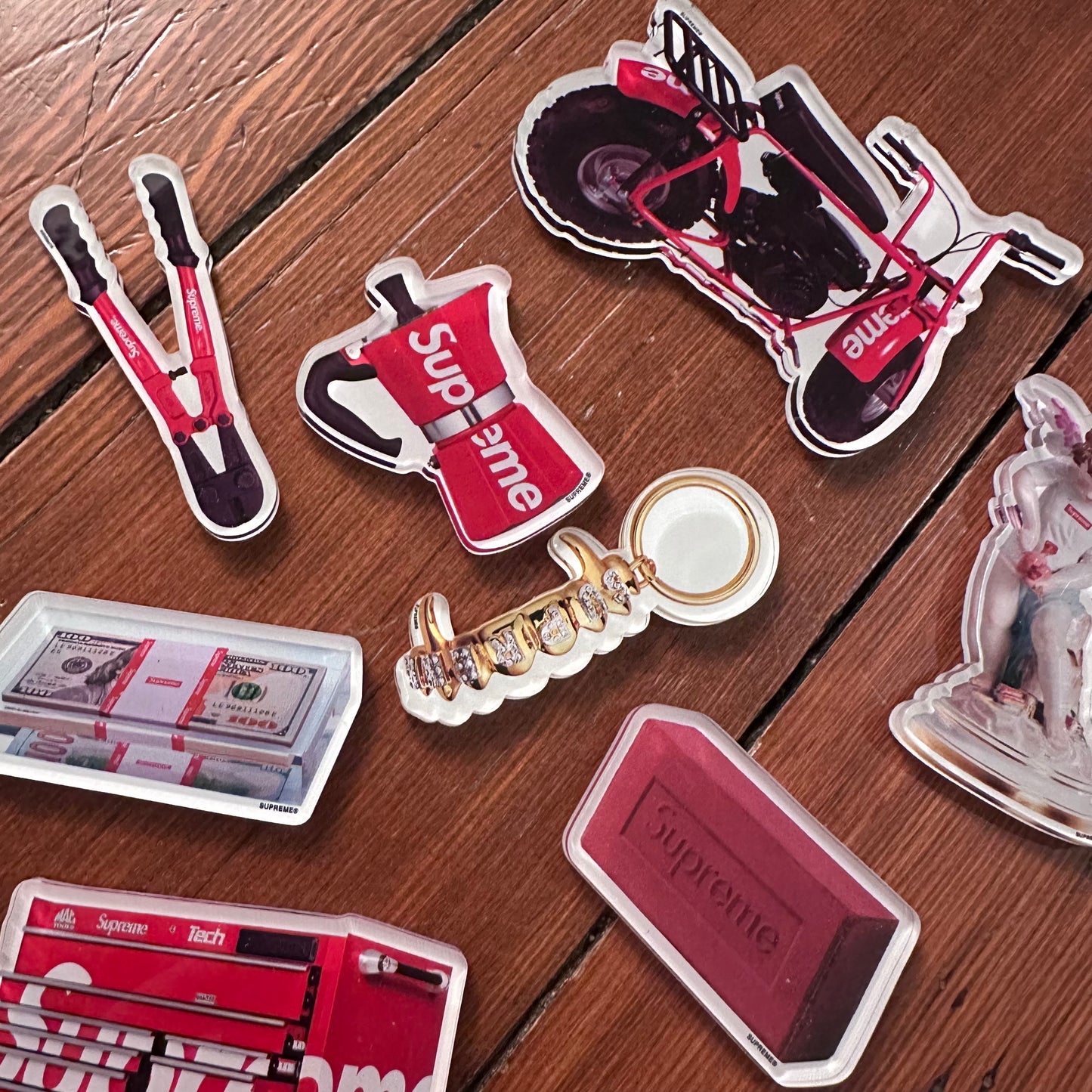 SUPREME Red Magnet 9 Piece Set