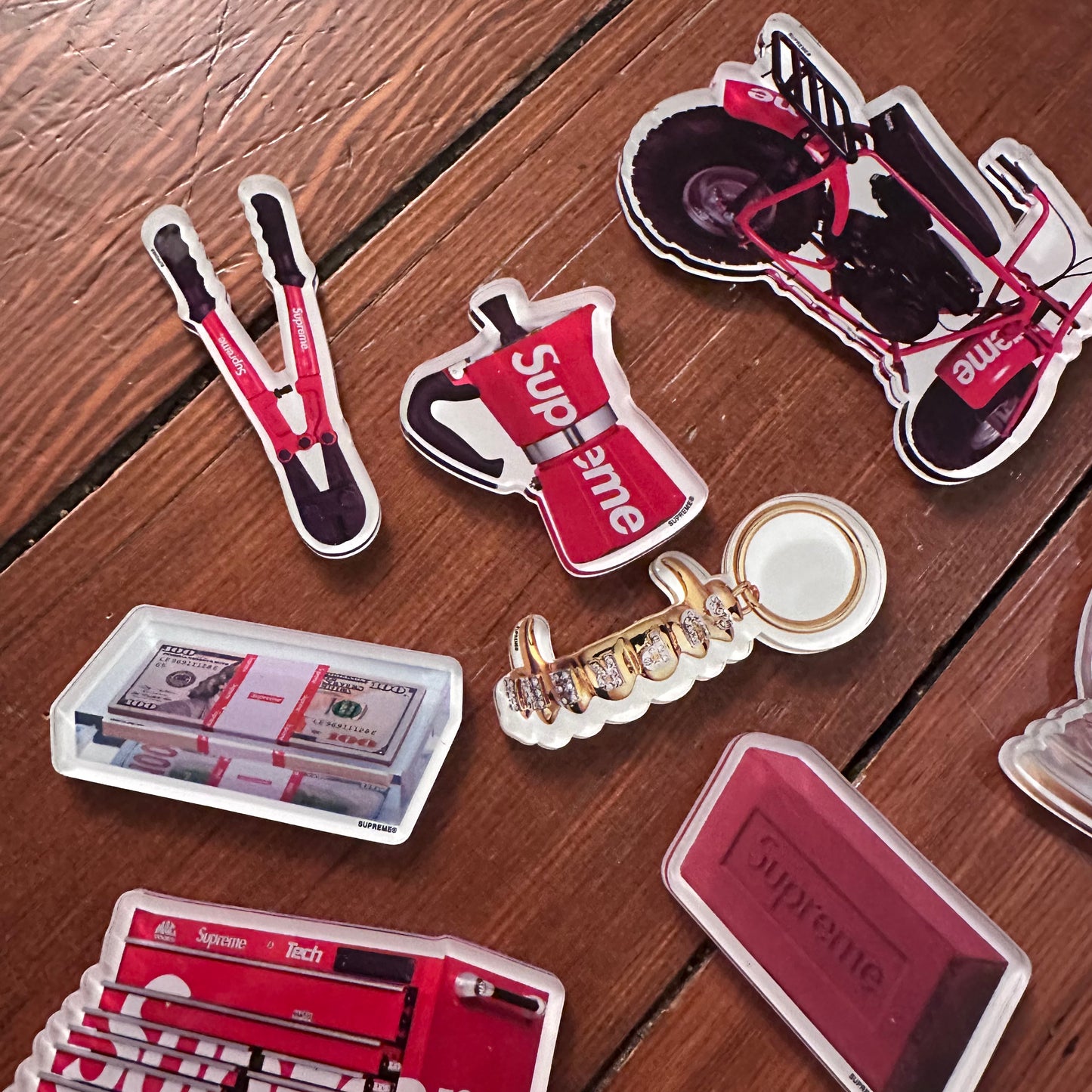 SUPREME Red Magnet 9 Piece Set