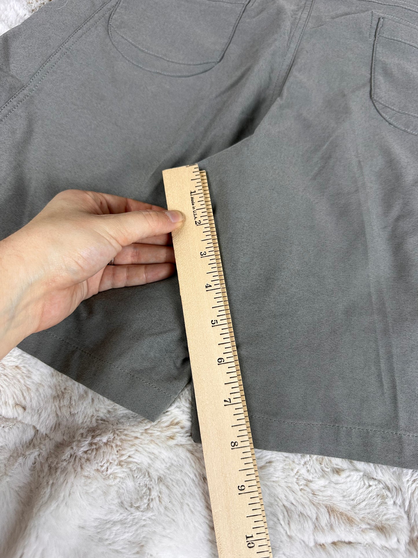 Kuhl Grey Shorts - Large
