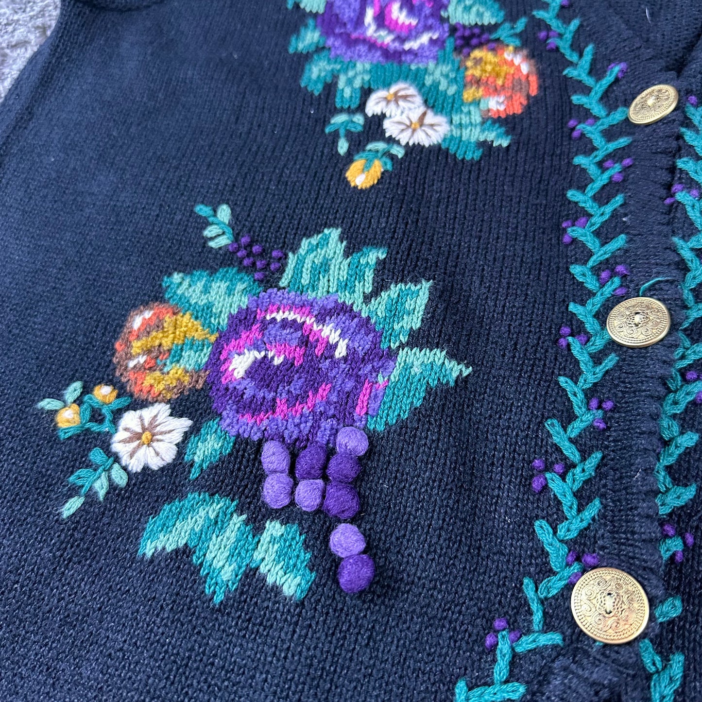 Vintage Hand Embroidered Knit Sweater Vest // XL