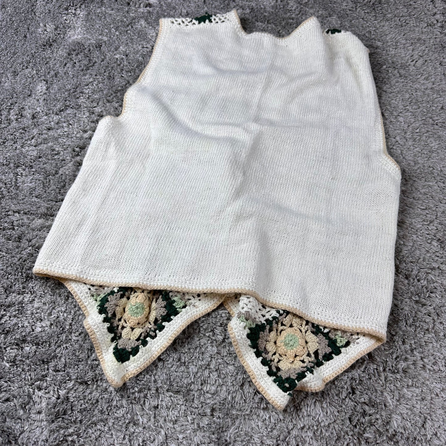 Vintage Knit Sweater Vest with Beaded Details // Small